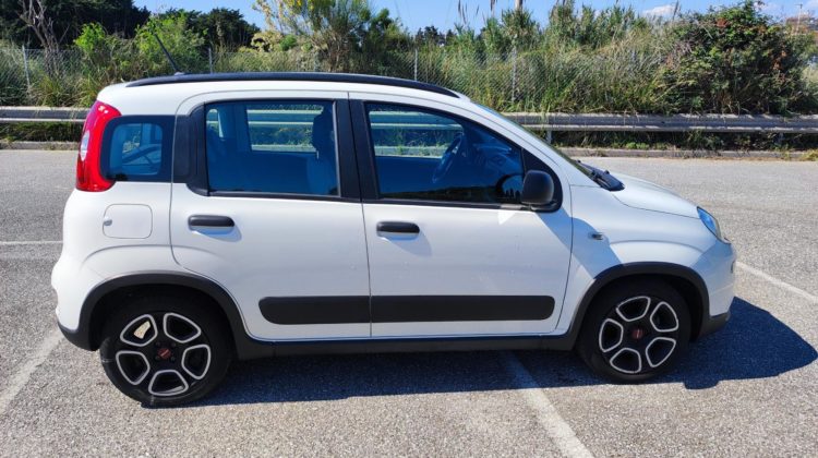 FIAT PANDA 1.0 HYBRID FIRE FLY LIFE CV 70