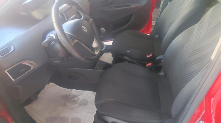LANCIA YPSILON 1.0 FIREFLY 70 CV HYBRID GOLD